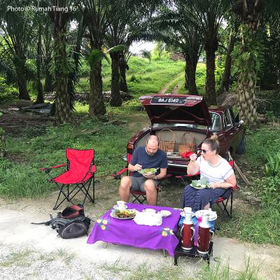 Tranquil setting for an improvised tea break.