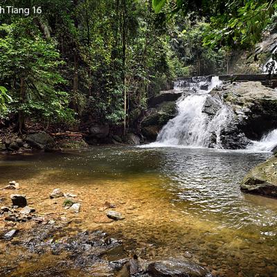 Dip your feet into the crystal clear waters of Lata Kekabu.